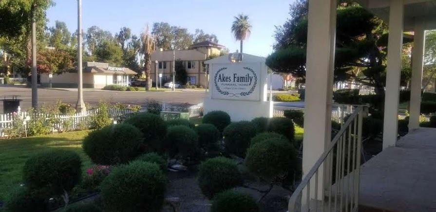 Akes Family Funeral Home gallery image 1